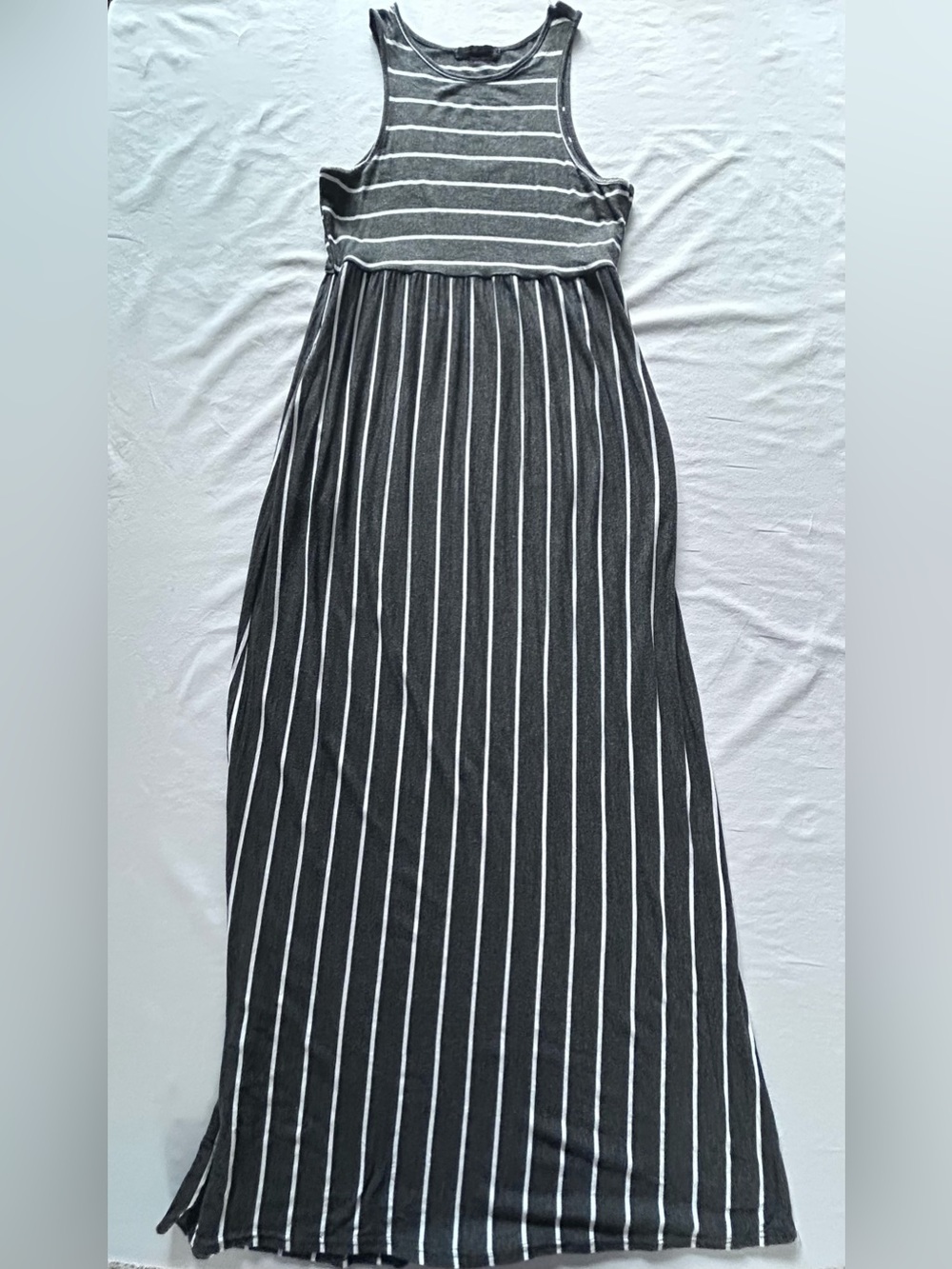 Gray White Striped Maxi Dress Size M Sleeveless Mixed Stripe Casual
